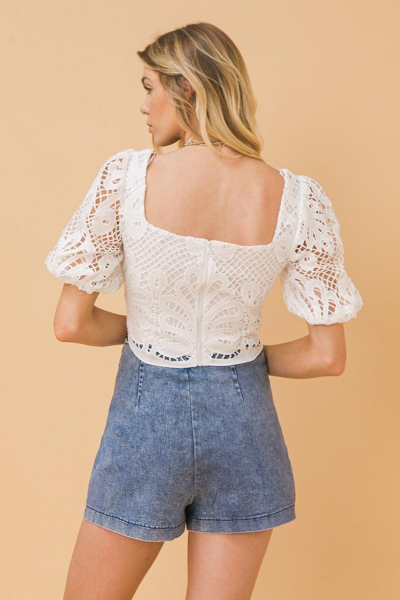 A Cropped Lace Top - Boutique Fashionistah